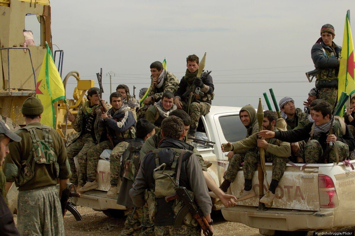 2015_2-28-YPG-fighters16672139605_f06a277354_o.jpg