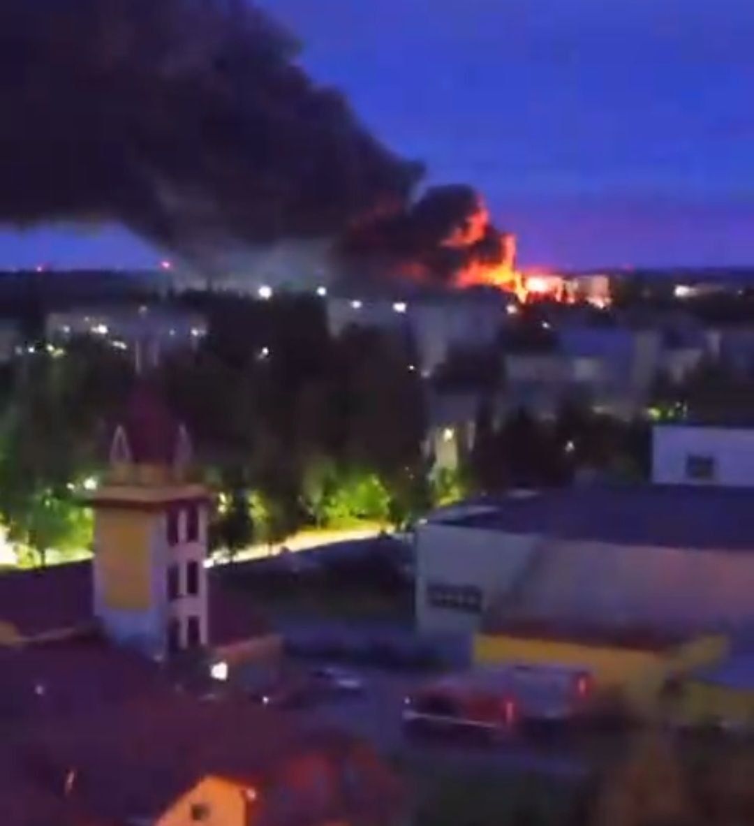 21.07 пожежа під Петепрбургом.jpg